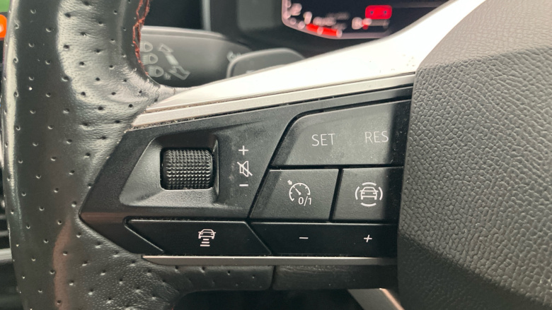 SEAT Leon 1.5 eTSI 150 FR 5dr DSG Petrol Hatchback